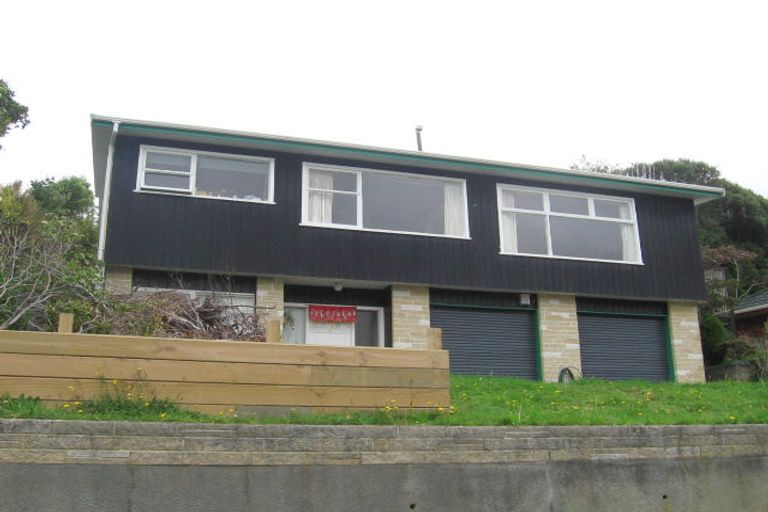 Photo of property in 121 Oriel Avenue, Tawa, Wellington, 5028