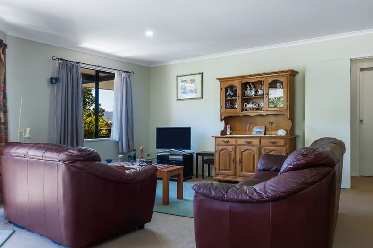 Photo of property in 4 Protea Drive, Cable Bay, 0420