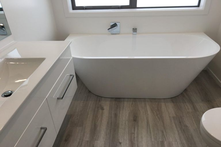 Photo of property in 89b Raukawa Street, Stokes Valley, Lower Hutt, 5019