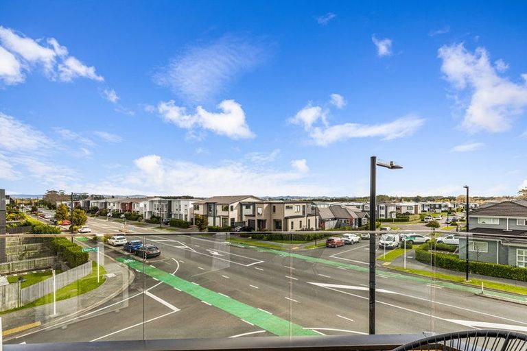 Photo of property in 118b Totara Road, Whenuapai, Auckland, 0618