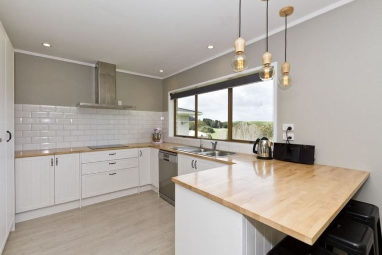 Photo of property in 648 Haruru Road, Kaukapakapa, 0873