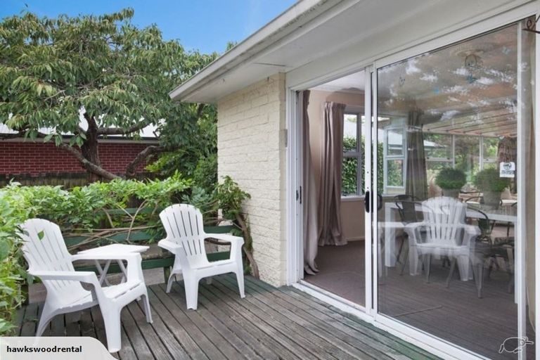 Photo of property in 15 Hounslow Street, Ilam, Christchurch, 8041