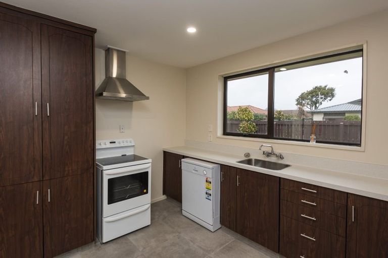 Photo of property in 1/127 Reynolds Avenue, Bishopdale, Christchurch, 8053