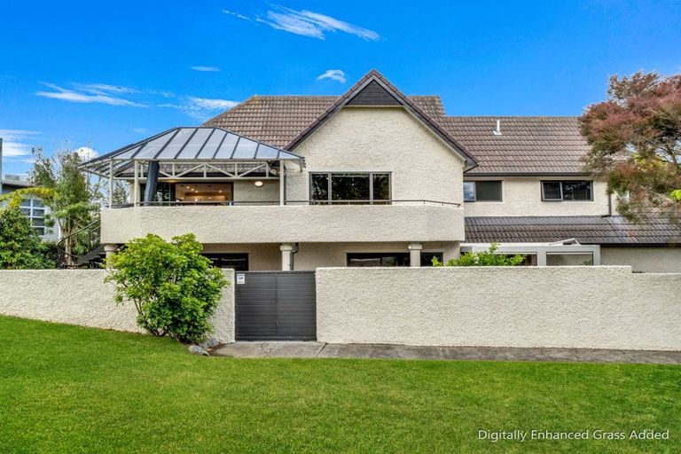 Photo of property in 120 Fitzroy Street, Terrace End, Palmerston North, 4410
