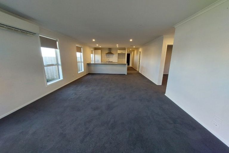 Photo of property in 92 Pragma Rise, Huntington, Hamilton, 3210