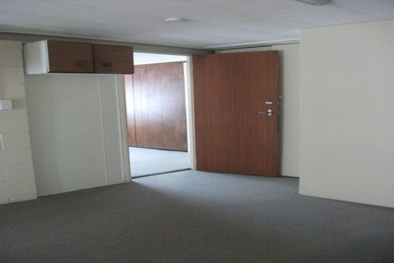 Photo of property in 116 Gossamer Drive, Pakuranga Heights, Auckland, 2010