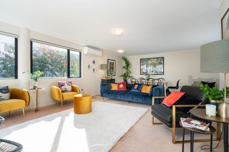 Photo of property in Highwic, 9/32 Hobson Street, Thorndon, Wellington, 6011
