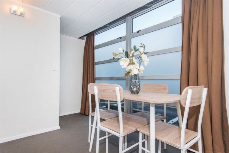 Photo of property in 16/35 Torrens Terrace, Mount Cook, Wellington, 6011