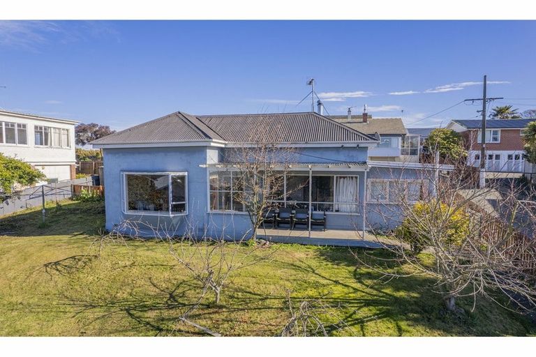 Photo of property in 10 Sea View Terrace, Seaview, Timaru, 7910