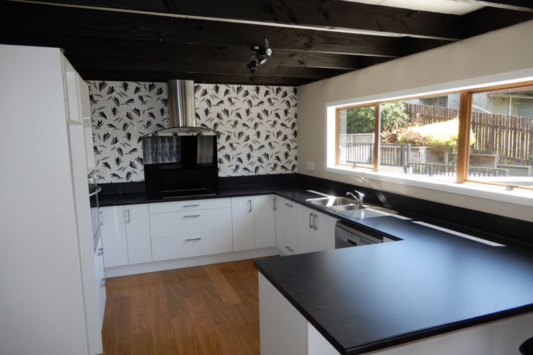 Photo of property in 20 Ruru Crescent, Putaruru, 3411