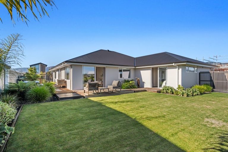 Photo of property in 52 Summersfield Boulevard, Appleby, Richmond, 7020