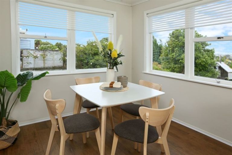 Photo of property in 216a Sturges Road, Henderson, Auckland, 0612