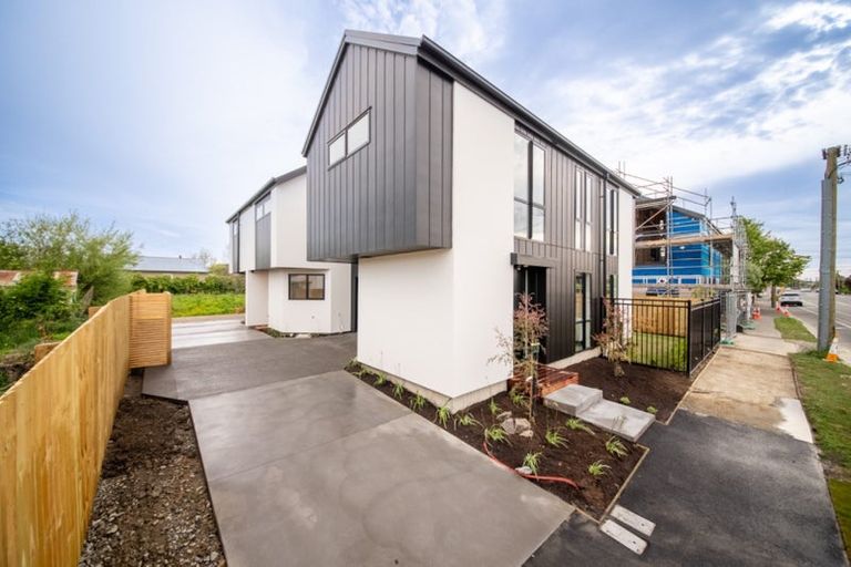 Photo of property in 206a Edgeware Road, Edgeware, Christchurch, 8013