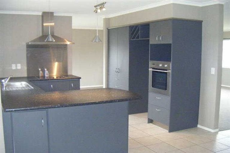 Photo of property in 45 Farringdon Avenue, Rototuna North, Hamilton, 3210