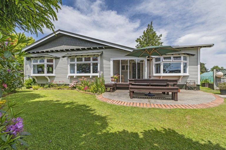 Photo of property in 29 Broadway Avenue, Waikuku Beach, 7473