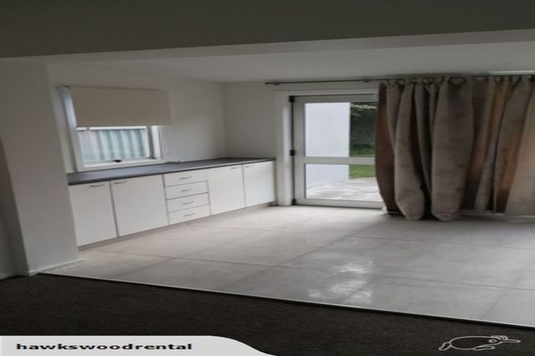 Photo of property in 103 Rattray Street, Riccarton, Christchurch, 8041