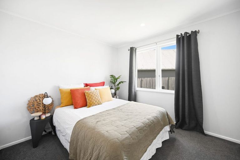 Photo of property in 56 Southsea Crescent, Silverdale, Hamilton, 3216