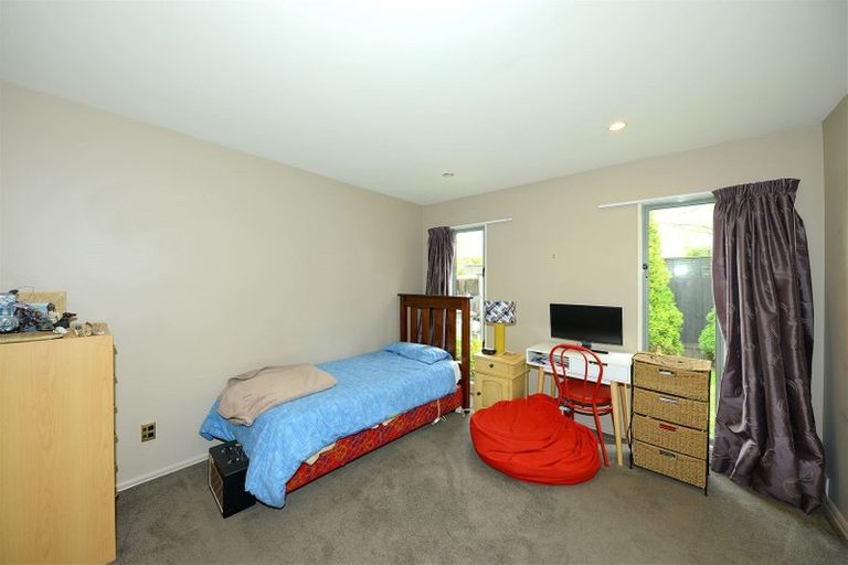 Photo of property in 95 Abberley Crescent, St Albans, Christchurch, 8014