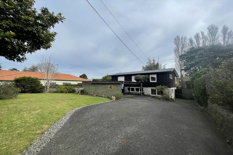 Photo of property in 15 Trafalgar Road, Milford, Auckland, 0620