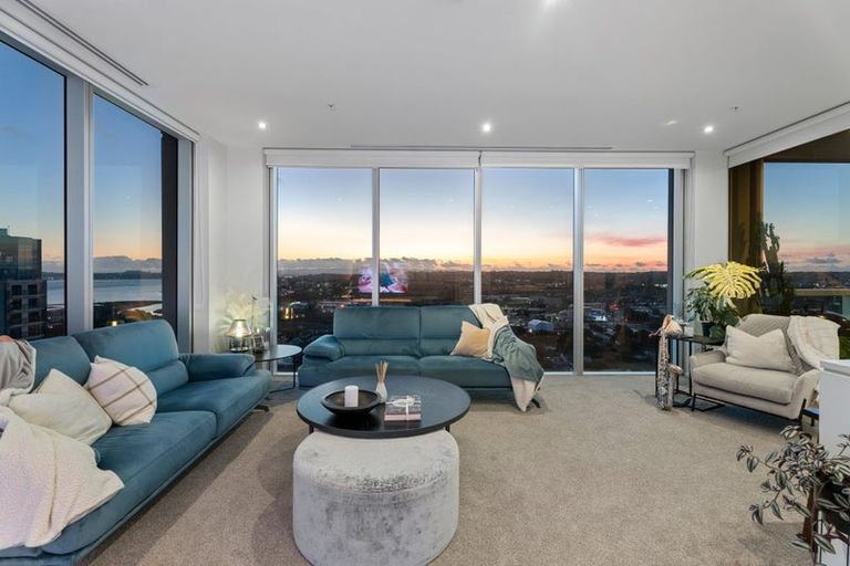 Photo of property in Sentinel Apartments, 1903/3 Northcroft Street, Takapuna, Auckland, 0622