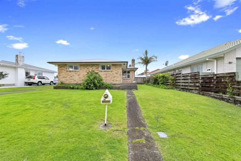 Photo of property in 24 Ngahere Street, Otumoetai, Tauranga, 3110