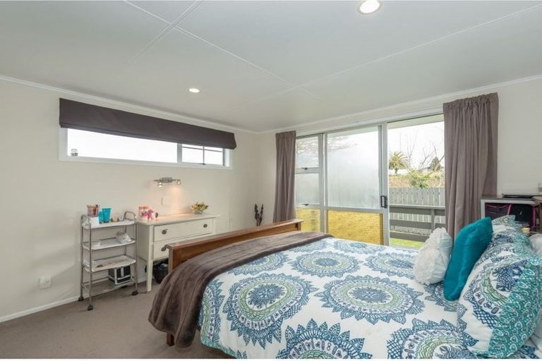 Photo of property in 46 Morrow Avenue, St Andrews, Hamilton, 3200