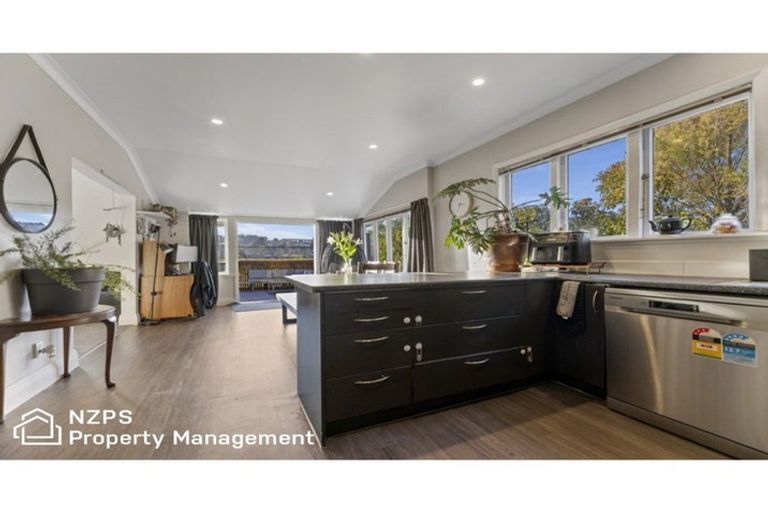 Photo of property in 2a Muir Street, Green Island, Dunedin, 9018