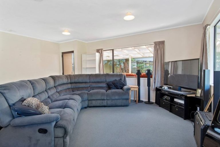 Photo of property in 32b Meander Drive, Welcome Bay, Tauranga, 3112