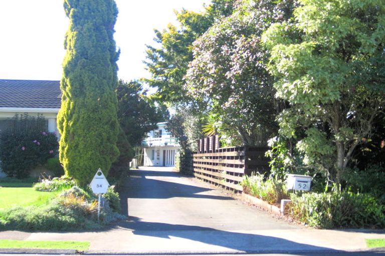 Photo of property in 54 Hooker Avenue, Chedworth, Hamilton, 3210