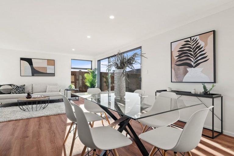 Photo of property in 8c Main Road North, Woodend, 7610