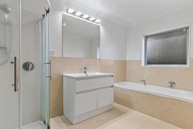 Photo of property in 37 Longbow Terrace, Flagstaff, Hamilton, 3210