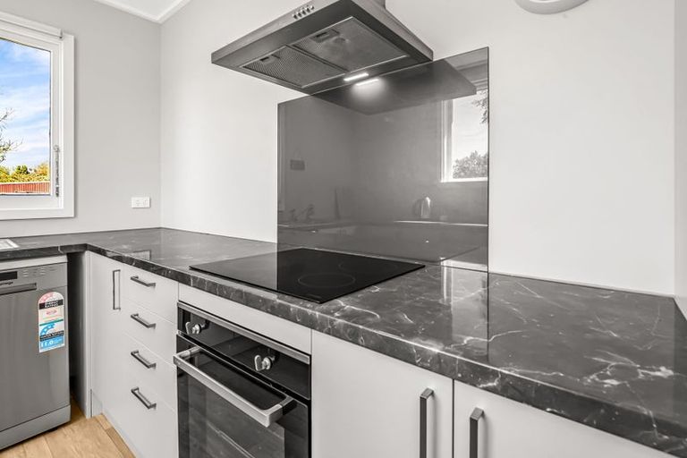 Photo of property in 4a Shanly Street, Waipawa, 4210