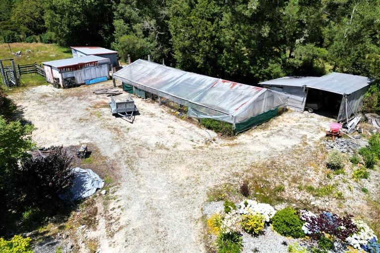 Photo of property in 734 Atarau Road, Atarau, Blackball, 7871