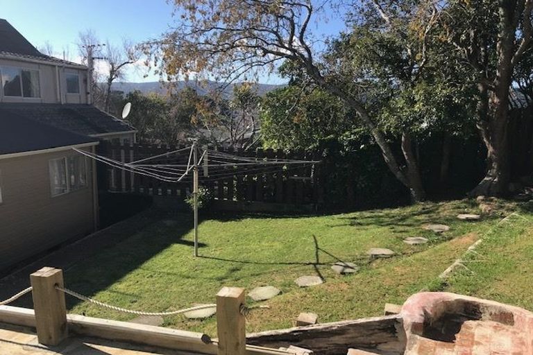 Photo of property in 7a Rondane Place, Tirohanga, Lower Hutt, 5010