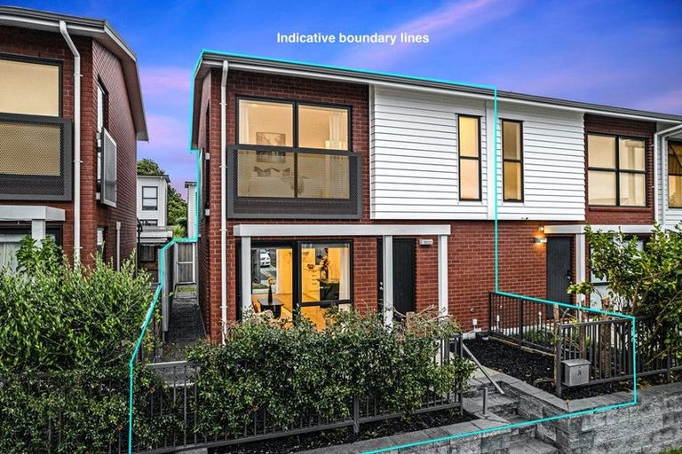 Photo of property in 74 Whenuapai Drive, Whenuapai, Auckland, 0618