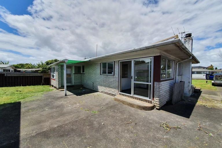 Photo of property in 4 Balfour Road, Manurewa, Auckland, 2102