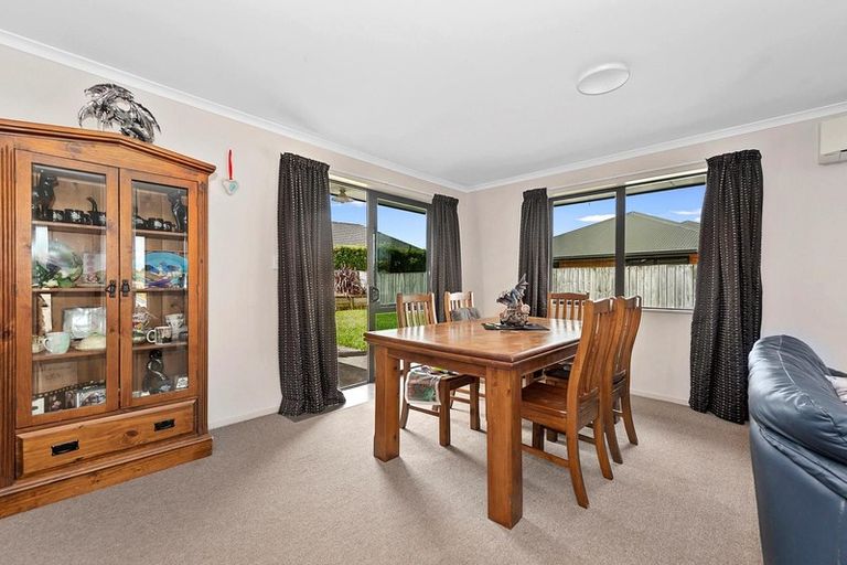 Photo of property in 3 Beckham Close, Grandview Heights, Hamilton, 3200