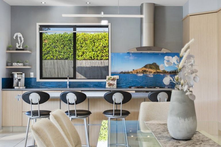 Photo of property in 39 Inverness Drive, Pyes Pa, Tauranga, 3112