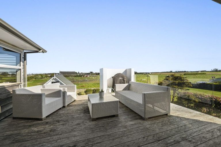 Photo of property in 3 Ponderosa Place, Opunake, 4616