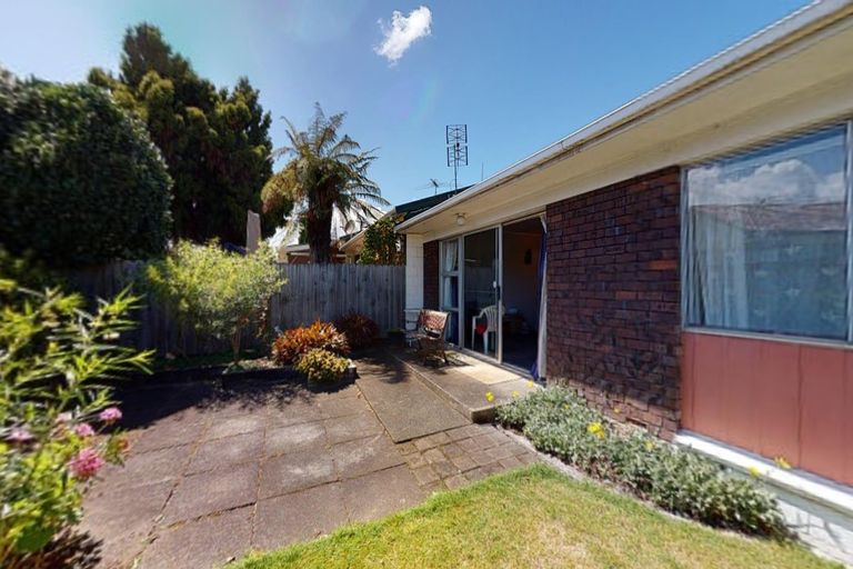 Photo of property in 3/82 Porchester Road, Papakura, 2110