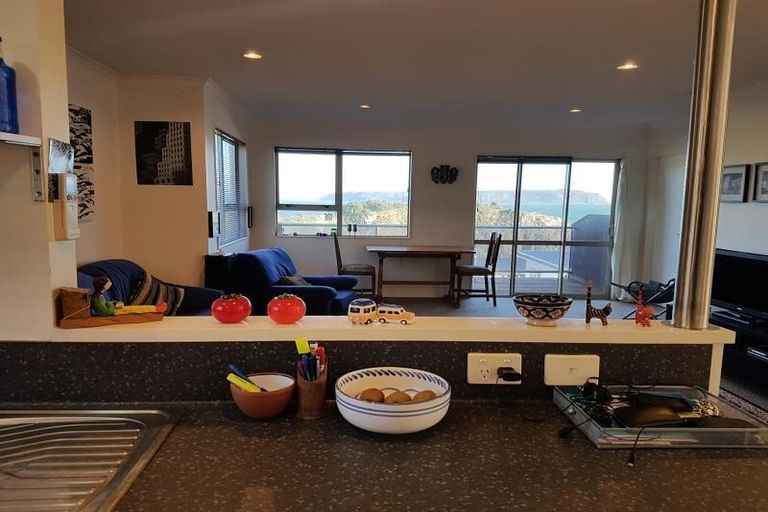 Photo of property in 25 Richard Street, Titahi Bay, Porirua, 5022