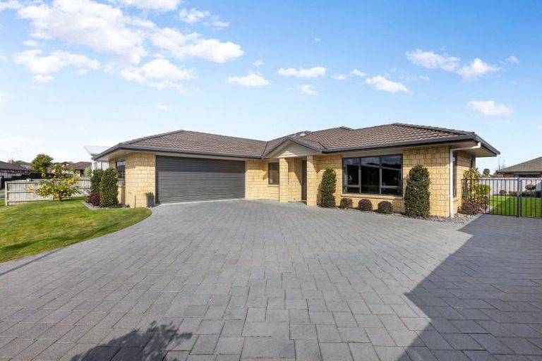 Photo of property in 14 Ebony Court, Rototuna North, Hamilton, 3210