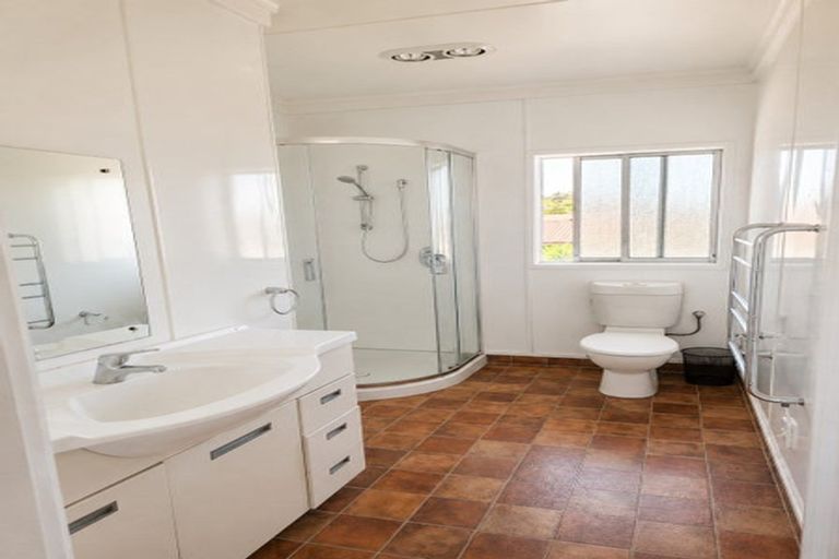 Photo of property in 3 Hospital Road, Mangapapa, Gisborne, 4010