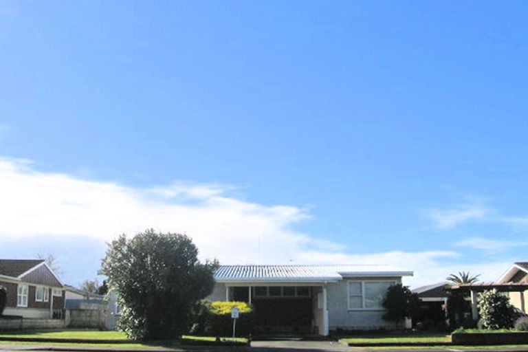 Photo of property in 74 Flaxmere Avenue, Flaxmere, Hastings, 4120