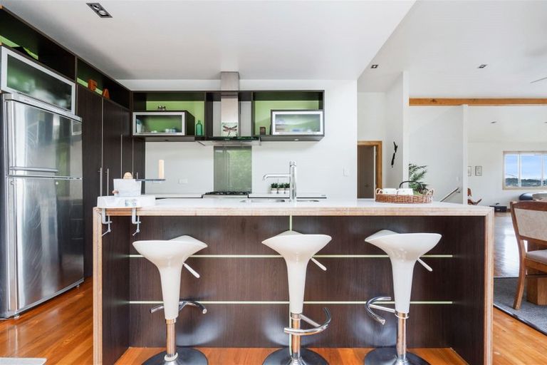 Photo of property in 69 Memorial Drive, Parahaki, Whangarei, 0112