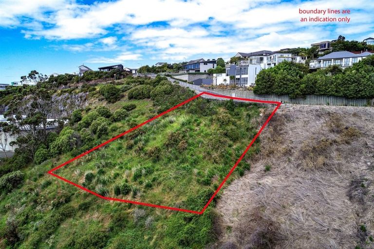 Photo of property in 3 Rifleman Lane, Redcliffs, Christchurch, 8081