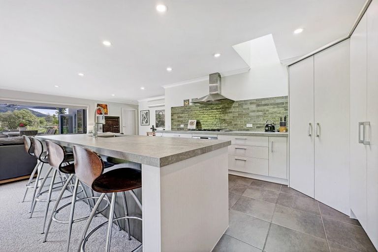 Photo of property in 123 Lisland Drive, Kinloch, Taupo, 3377