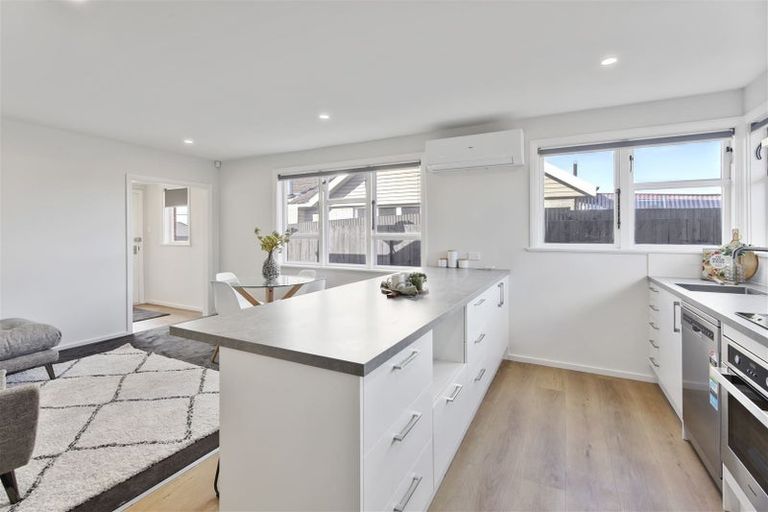 Photo of property in 16 Soberton Street, Aranui, Christchurch, 8061