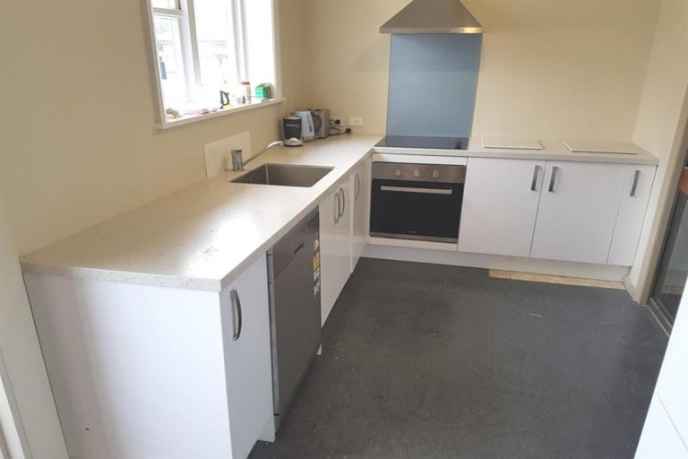 Photo of property in 200 Blenheim Road, Riccarton, Christchurch, 8041