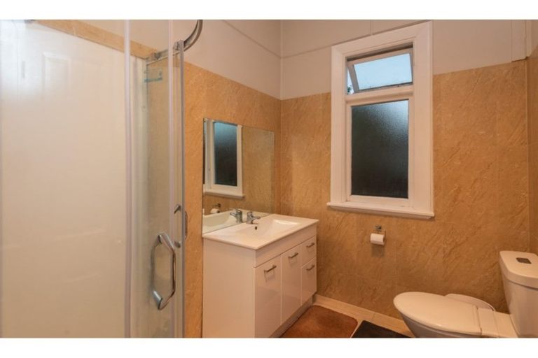 Photo of property in 47 Gresford Street, Edgeware, Christchurch, 8013